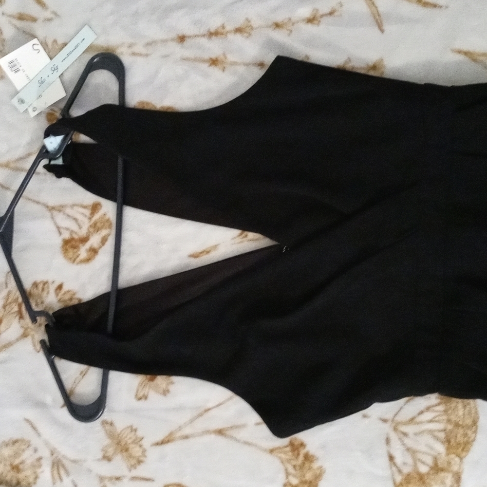 Black Romper VNeck Size Small Concert Festival - Picture 3 of 5